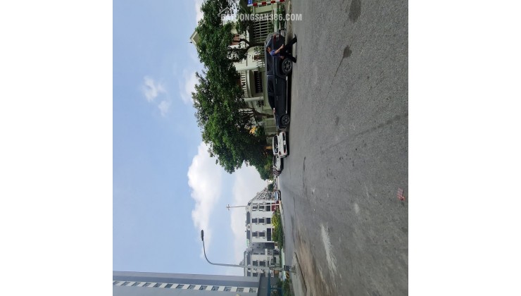 Bán đất Thạch Bàn – Long Biên, ô tô vào nhà, sổ hồng 73m2, giá tốt, LH 0989894845